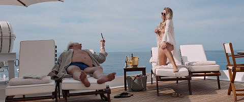 TRIANGLE OF SADNESS #05窮redrik Wenzel AlamodeFilm