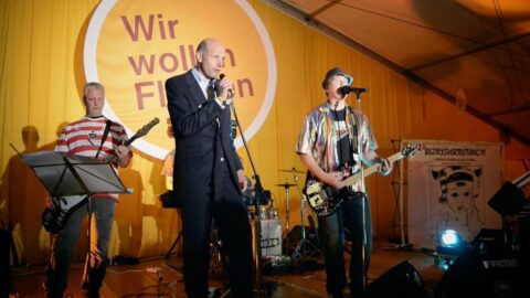 der unternehmer das dorf und der kuenstler 3.8a56c089